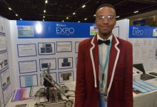Wits University awards engineering bursaries to Luke Boswell and Itumeleng Chiloane